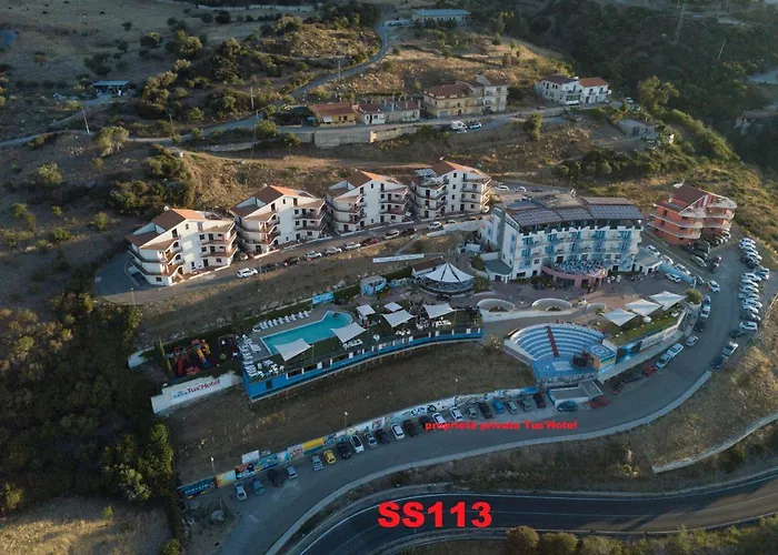 Tus'Hotel